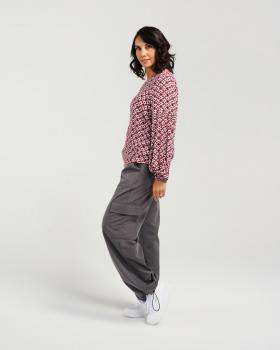 BWJ8773-Top-Rhubarb-BWY8719-Pant-Grey-Side 2.jpg